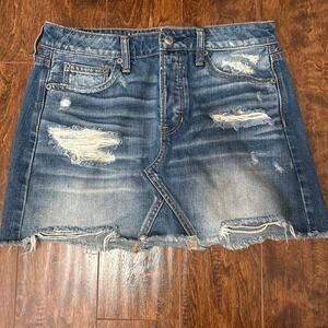 American Eagle AE Distressed Denim Skirt Size 4